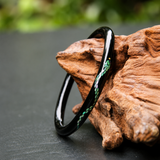 Black Lacquer Green Mother-of-Pearl Serpent Pattern Artisan Bangle