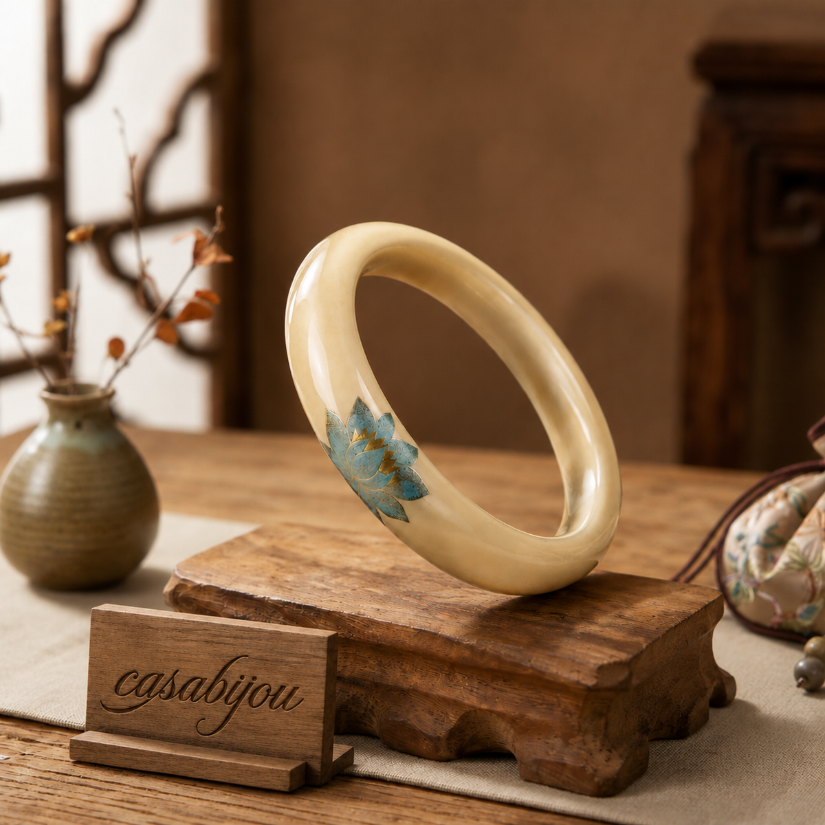 Gilded Blue Lotus Slim Artisan Lacquer Bangle
