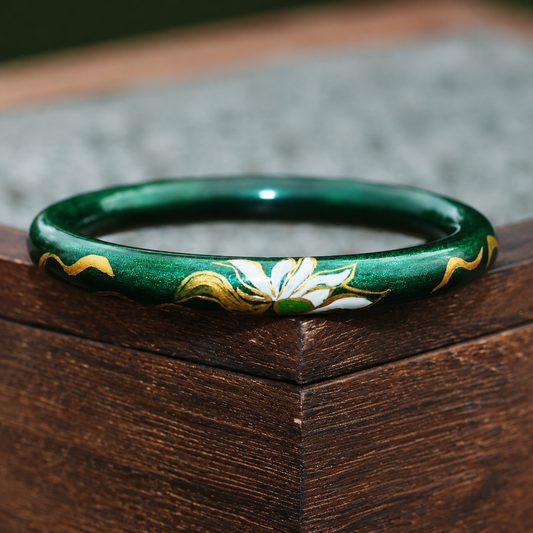 Emerald Gold Gilded Lotus Artisan Lacquer Round Bangle