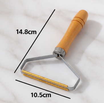 Wooden Handle Lint Remover – Double-Sided Metal Fabric Shaver Brush for Wool Coats